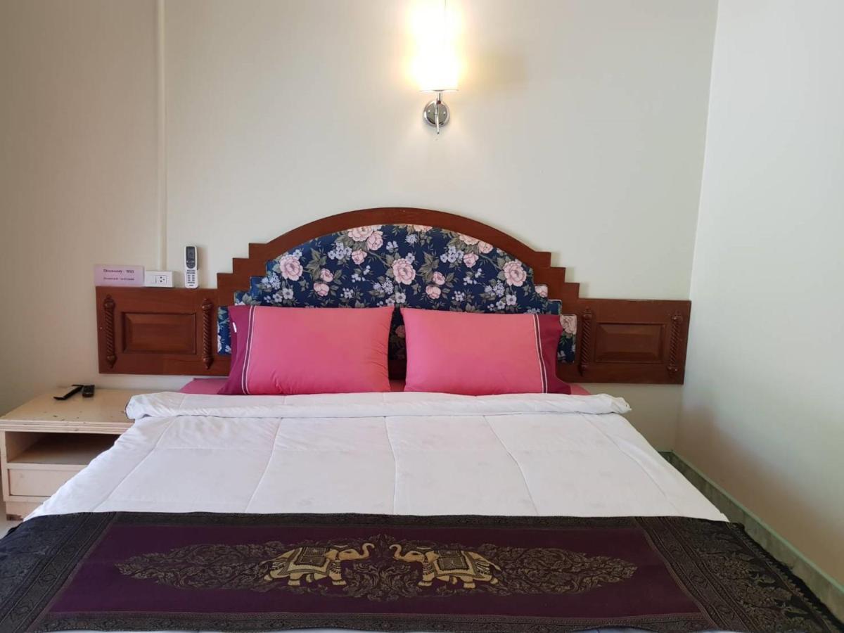 Discovery House Hotel Sha Plus Nai Yang Beach 외부 사진